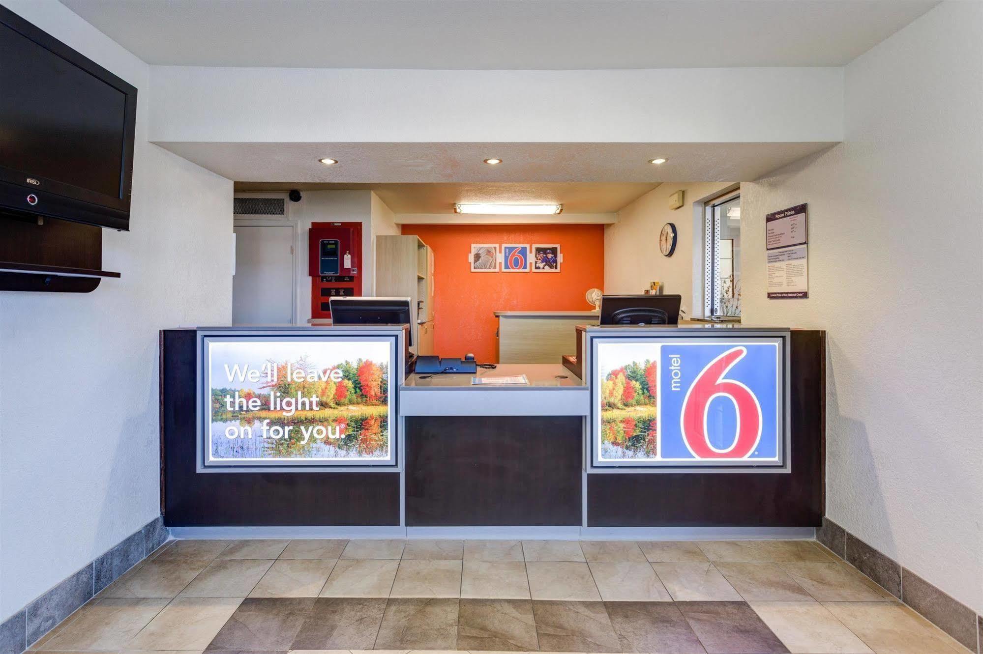 Americas Best Value Inn Bowling Green Bagian luar foto